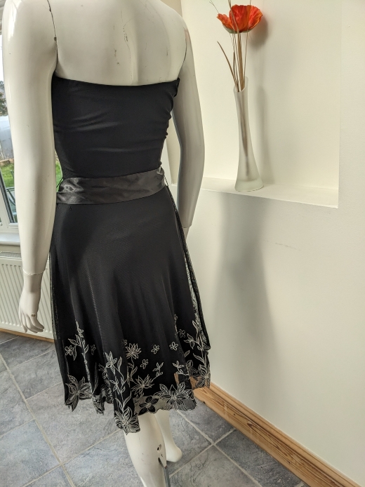 short wedding guest dress Ever-Pretty Sequin Leaf Midi Semi Formal for Cruise & Evening Party Events Sizes:5T condition:new Thigh Shorts For Under Back Details